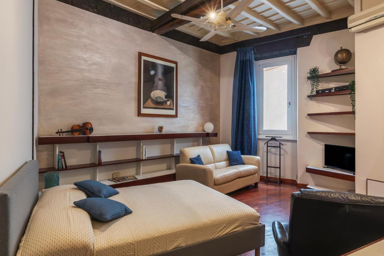 شقة Piazza Navona Petite House روما المظهر الخارجي الصورة