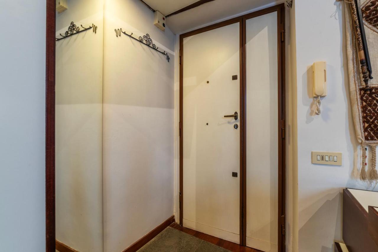 شقة Piazza Navona Petite House روما المظهر الخارجي الصورة